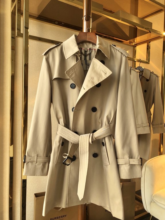 880  Men's Sandringham Collection Mid-LengthBUR ace pointed goods, the treasure of the town store] can inherit several generations of classic trench coat, the top of the original original fabrics, the market's most cattl