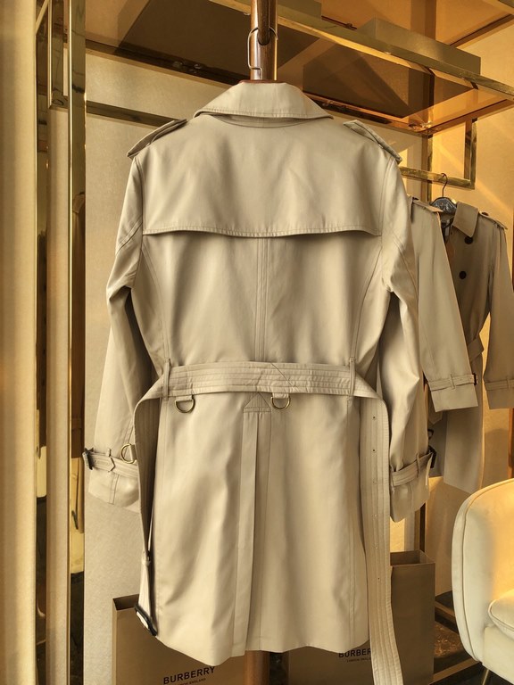 880  Men's Sandringham Collection Mid-LengthBUR ace pointed goods, the treasure of the town store] can inherit several generations of classic trench coat, the top of the original original fabrics, the market's most cattl