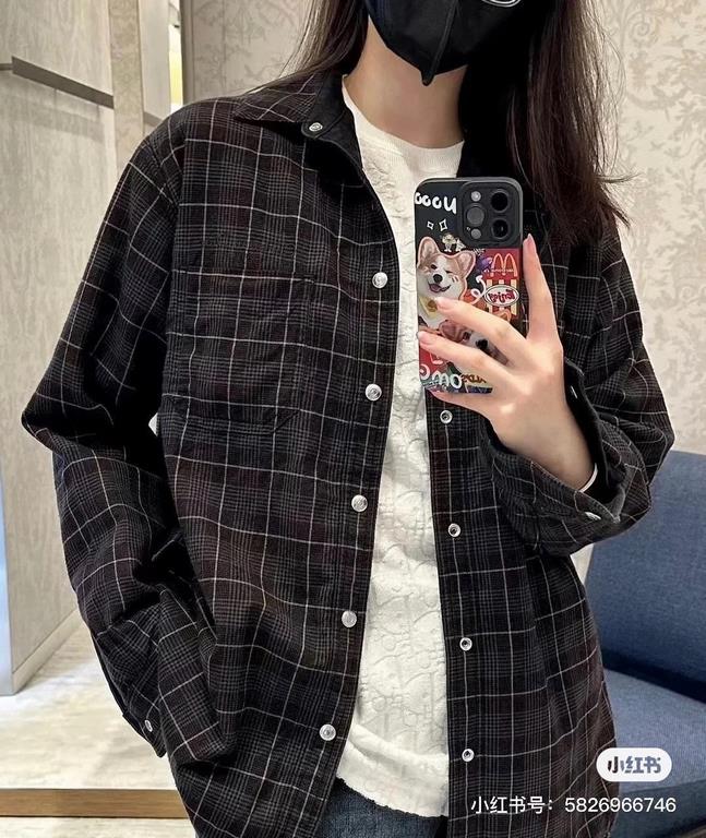 480 Dior Dior 2023 FW FallWinter New Reversible Denim Knit Shirt JacketSIZE 38394041Shirt Style Long Sleeve Design Pattern Dark Denim Canvas FabricsReverse side of the same color plaid knit fabricDenim sideBranded logo e