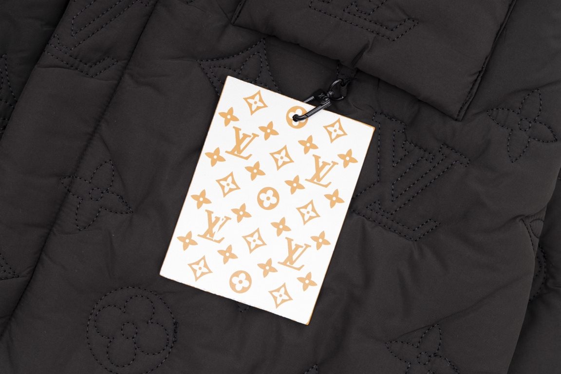 415High QualityLv Louis Vuitton 23ss Monogram Cotton Jacket Cotton Jacket Customized High Density Nylon Fabric Symmetrical Chest Flap Patch Pocket XSSML