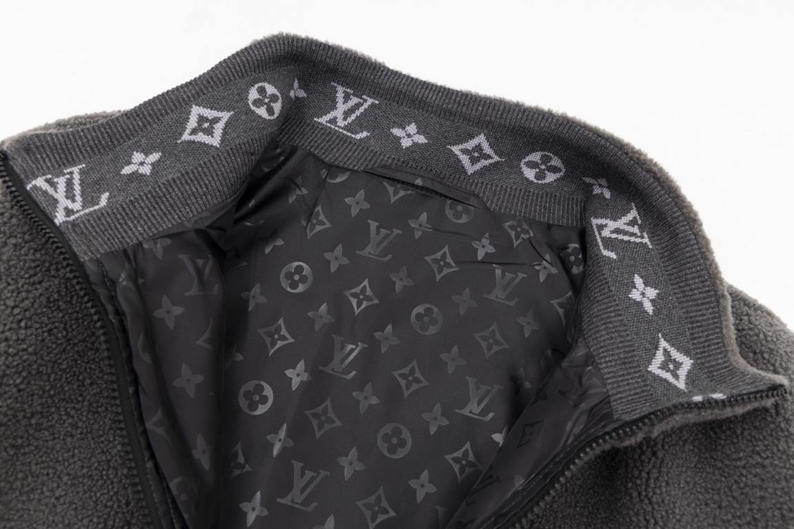 345Lv Louis Vuitton 23ss New Lamb Wool Zipper JacketLv Louis Vuitton 23ss New Lamb Wool Zipper Jacket Customized Jacquard Ribbed Collar Logo Printed All Over Lining XSSML