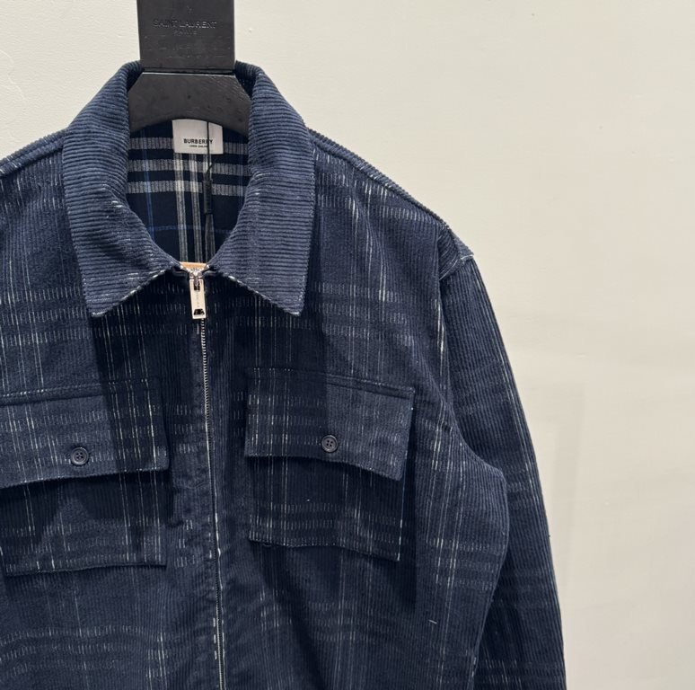 435 burberry Burberry 2023 FW fall and winter new treasure blue lapel jacketSIZE SMLXLCustomized corduroy check fabricClassic plaid design on the insideMetal zipper closureSymmetrical flap pockets on front chestStraight 