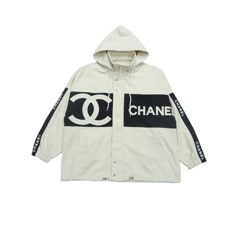 355 CHANELChanel Colorblocked Hooded JacketClassic colors Embroidery printed letters Logo Customized ZP hardware Accessories Full of details Loose fit Style is not picky Men and women  .Size XS S M L