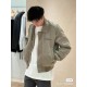 505 Dior Dior 2023fw FallWinter New Aviator JacketSIZE 46485052Counter price 27205New for Spring 2024, this aviator jacket is adorned with the Christian Dior Rue Franois 1er Paris 1947 logo on the front, a nod to Dior's 