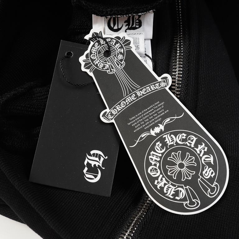 L15  350 with nylon bag.Chrome Hearts CH Chrome Hearts Scrolls Sanskrit Horseshoe Print Cardigan SweatshirtPrinted on direct-printing imported machinesCustomized hardware and accessoriesCorrectly configured Black 2023 Ch