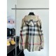 P385burberrBBr Burberry reversible two-way vintage plaid recycled polyester jacket jacketSize：XSSMLOur family this year's fall and winter models are finally hot on the line, sports jacket heavy attack, the counter is pri