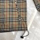 P485BurberrBbr Burberry Classic Small Check Reversible Jacket CoatSize：SMLXLCustom weaving and dyeing khaki plaid fabric, plaid size and zp consistent, the difference between the market ready-made fabric plaid large 1cm 