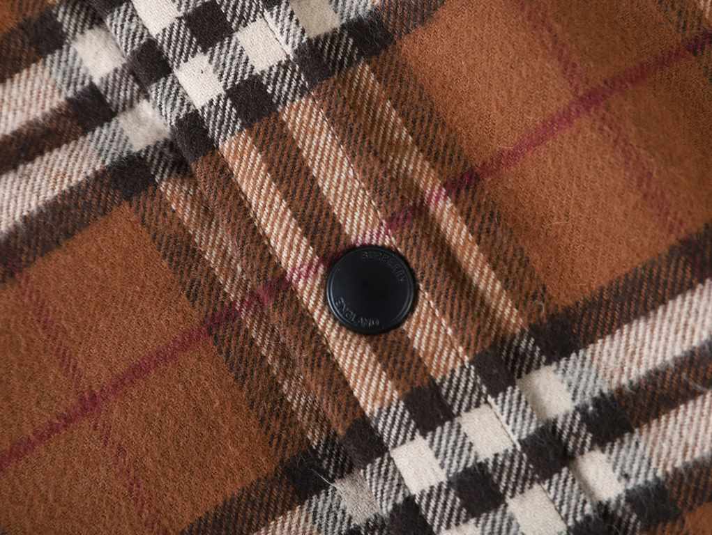 P365BBR Checked Lamb Coat  was ￥156,200 to buy, custom new color matching plaid fabric, lambswool base material custom dyeing, checkerboard cut piece sewing, open mold custom hardware, custom standard basic accessories.#