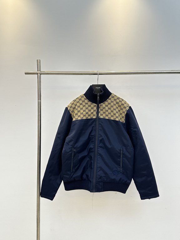 P423GUCCGucci Spliced zipper jacket jacketSize：SMLXLOriginal ￥163,200 purchase, navy nylon canvas, GG canvas over-the-shoulder piping, interlocking double G embroidered appliqués, ribbed piping, quilted diamond shaped li