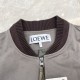 P485LoewLoewe 23FW Aviator Thin Cotton JacketSize：46485052Fabric Twill 16 cotton yarn, high density fabric, thicker and softer, lining Silk, natural fiber, extracted from aloe vera and other plants, skin-friendly and bre