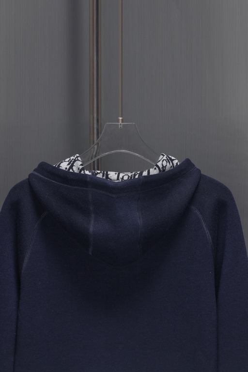 450 (can be stapled if not in stock)DIO CD Dior 2023 FW FallWinter Knit Hooded JacketCustomized navy blue cotton fabricClassic Oblique jacquard liningLogo embroidery on front hemZipper placket closure with engraved hardw