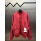 565 Burberry Reversible War Horse Embroidered Jacket Cotton JacketVery simple commuter design, basically there is no complex elements, which is BUR this year a pop-up jacket classic design, on the body is generous enough