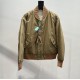 440 Burberry Burberry 2023FW Reversible Logo Pattern Khaki Reversible Rocker JacketSIZE XSSMLCustomized closure zipper Customized leather label Made from khaki fabric Custom-dyed threads Reverse side white shaker fleece 