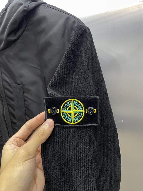 295  Item #518Stone Island Patchwork Knit Punch JacketKnit Patchwork Polyester Heavy Duty One PieceFully customized Full detailsCouple's style in two colorsNavy-Black Size M-XXL