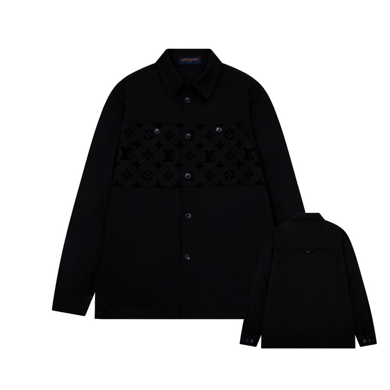 p415 1V 2023 FW New FallWinterCotton Jacket Style Long Sleeve ShirtCustomized black cotton canvas fabricClassic monogram embossingVelvet effect pattern in the centerUnisex fitConcealed pockets on front and square studs o