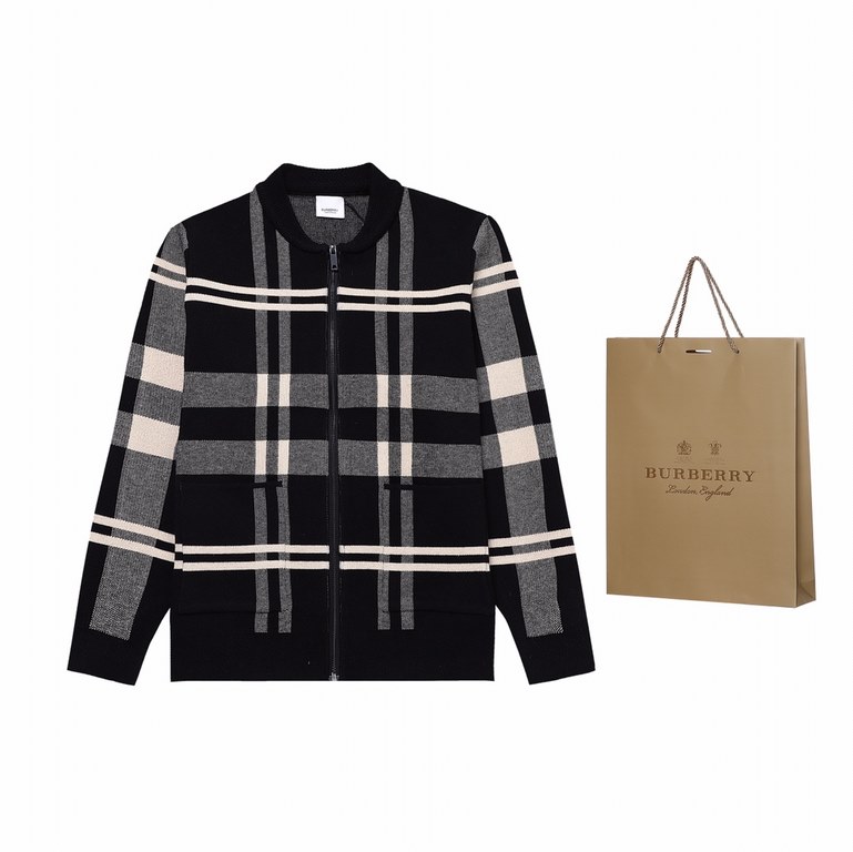 240 (top version, differentiated currency)Style Burberry Burberry Chest Stripe Patchwork Plaid Jacket JacketColor Picture ColorSize M-XXLMaterial 50% wool  polyesterAccessories full set of customized accessoriesGender-ne