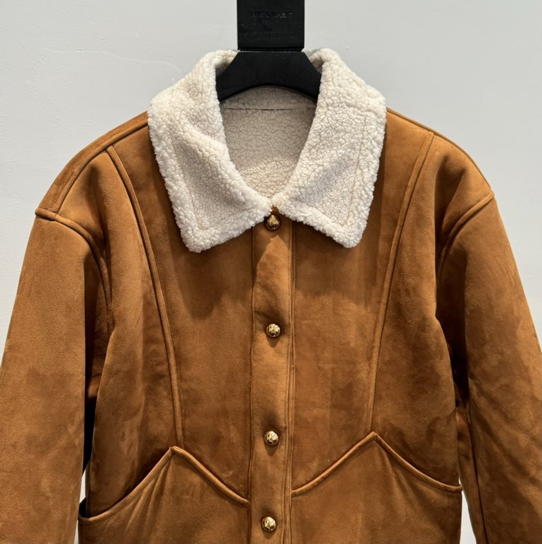 500 CELINE CELINE 23FW fall and winter new meridian vintage gold button brown lamb wool short jacketSIZE 36384042