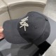 Dior Dior baseball cap beautifully Simple atmosphere  Fashionable and generous Low-profile luxury Sun protection, fashion both, hundred models Pro, hurry to get it You deserve it! Adjustable size!