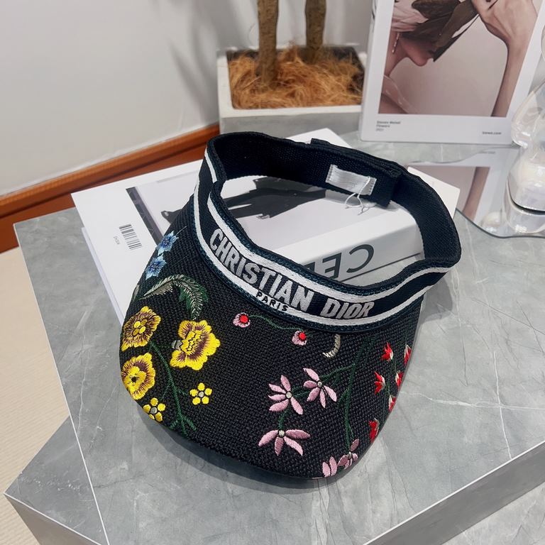 Dior Dior   D family new old flower webbing embroidery letters floral hollow cap. Sun hat duck tongue cap landscape painting, summer outing must-have