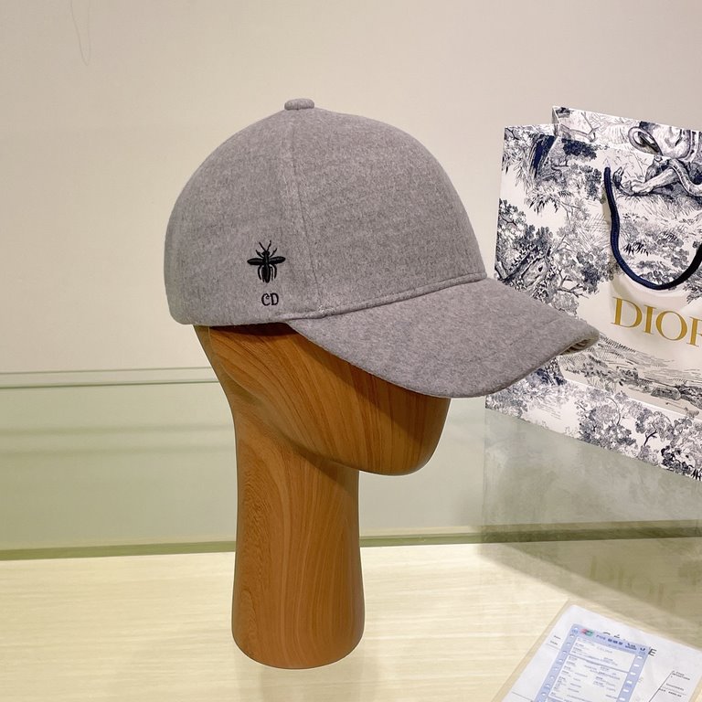 Dior Dior   fall and winter new embroidered letters logo baseball cap, awesome quality, deepen the cap more temperament, this season's explosive models