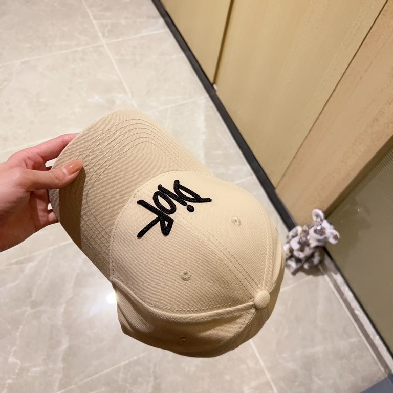 with dust bag [DIOR Dior] 2023 new embroidery simple paragraph baseball cap, new shipments, big models super good with, hurry to get!