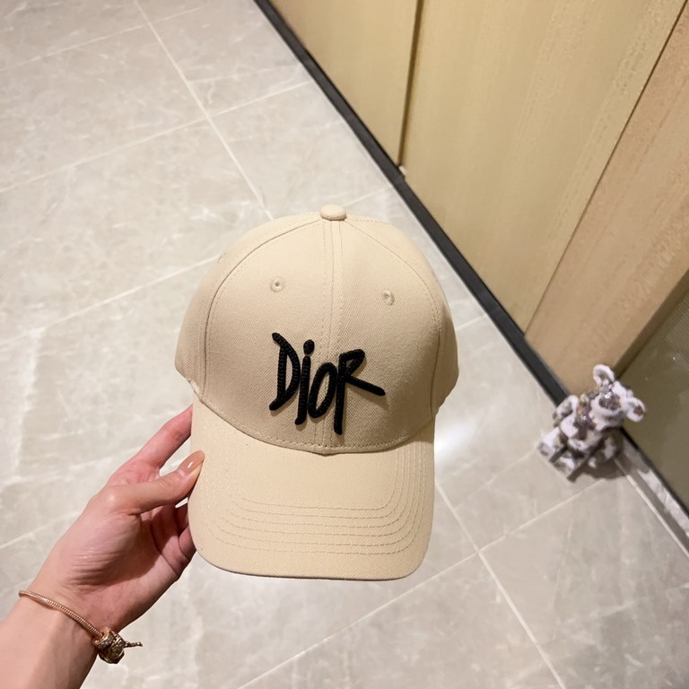 with dust bag [DIOR Dior] 2023 new embroidery simple paragraph baseball cap, new shipments, big models super good with, hurry to get!