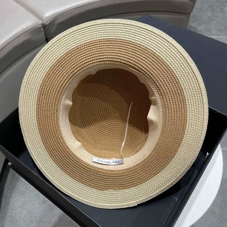 Dior Dior straw hat, 23 years new haute couture model straw hat, made of imported paper straw, head circumference 57cm