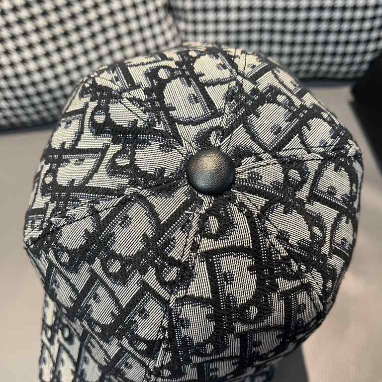 With box cloth bag, Dior (Dior) new original single baseball cap, Dior old flower, retro flavor, counter out of stock popular, 11 open mold customized, original canvas material   head layer cowhide, cotton lining, lightw