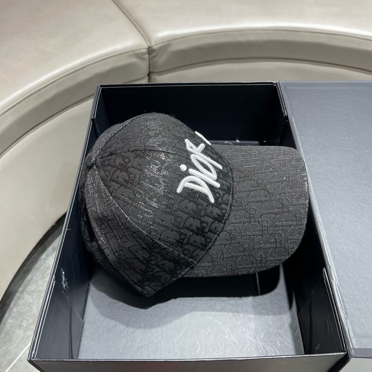 DIOR Dior 2023 new men's and women's baseball caps, new shipments, big name models are super good with, hurry to get!