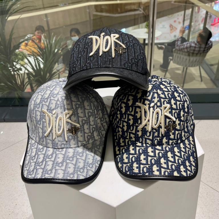 Dior (Dior) new original single baseball cap, exquisite style, very cool and stylish, counter out of stock popular, the quality is super!