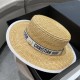 DIOR   Dior spring and summer new flat top straw hat   straw woven flat top sun shading straw hat is very breathable   beach wind, simple and generous, versatile single product ~ out of the street preferred, the new cap 