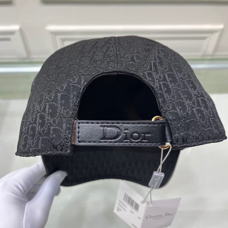 New ShipmentsNew model shipmentWith box cloth bag, Dior (Dior) new original single baseball cap, Dior old flower, retro flavor, counter out-of-stock popular, 11 open mold ordering, original canvas material   head layer c