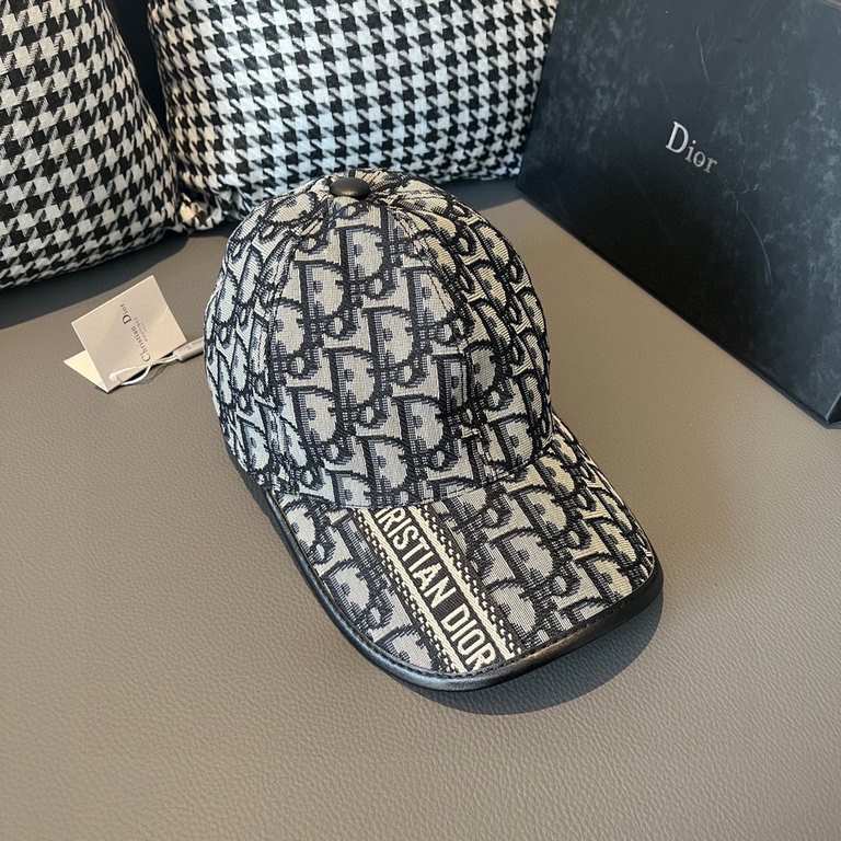 DiorWith box cloth bag, Dior (Dior) new original single baseball cap, Dior old flower, retro flavor, counter out-of-stock popular, 11 open mold customized, original canvas material   head layer cowhide, cotton lining, li