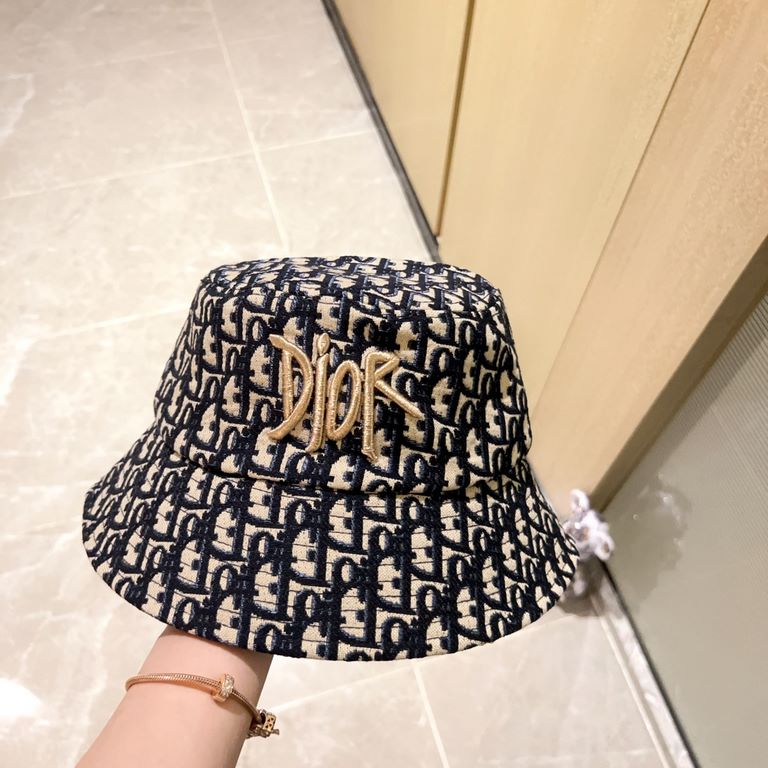 with dust bag [DIOR Dior] 2023 summer new counter men and women's models visor hat hollow cap, the big name shipping, super convenient! Good ride! Out on the street must have