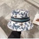 Dior Dior new original single fisherman's hat, exquisite pure also style is very feeling, cool and very stylish, counter out of stock popular, the quality is super!