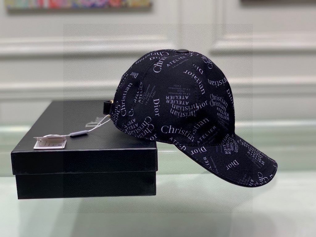 Dior.With box cloth bag, Dior (Dior) new original single baseball cap, Christian Dior silk screen, retro flavor, counter out-of-stock popular, 11 open mold customized, original canvas material   head layer cowhide, cotto