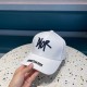 DIOR Dior official website synchronized with the new release D family baseball cap  , the whole hat texture is super good, the effect on the head is very nice, the imperial sister can be outstanding, super hot!