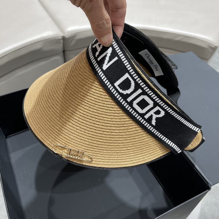 [DIOR Dior] 2023 spring and summer new explosive models counter synchronization counter models sun hat hollow cap, super convenient! Good ride! Out on the street must have