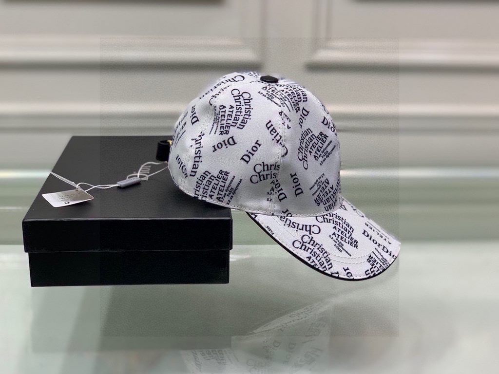 Dior.With box cloth bag, Dior (Dior) new original single baseball cap, Christian Dior silk screen, retro flavor, counter out-of-stock popular, 11 open mold customized, original canvas material   head layer cowhide, cotto