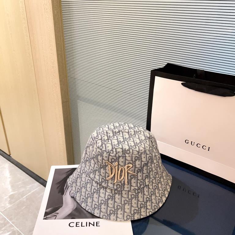 with dust bag [DIOR Dior] 2023 summer new counter men and women's models visor hat hollow cap, the big name shipping, super convenient! Good ride! Out on the street must have