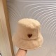 with dust bag [DIOR Dior] 2023 spring and summer models of simple heart-shaped logo models fisherman hat, big models super good with, hurry to get!