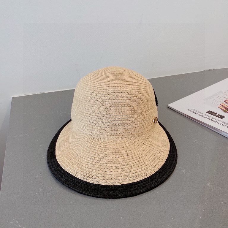 ￥Dior Dior Dior Duck Tongue Straw Hat, Sun Hat, Color Blocking Design, Head Circumference 57cm