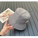 Dior Dior    official website of the latest double-sided full print Dior logo fisherman's hat, sunscreen index is super high, do not show the face is small, there is a type is not floppy, can be folded at will, easy to c