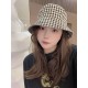 Dior Dior    official website of the latest double-sided full print Dior logo fisherman's hat, sunscreen index is super high, do not show the face is small, there is a type is not floppy, can be folded at will, easy to c