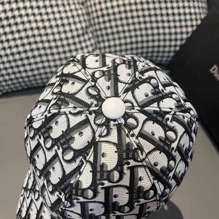 With box cloth bag, Dior (Dior) new original single baseball cap, Dior old flower, retro flavor, counter out of stock popular, 11 open mold customized, original canvas material   head layer cowhide, cotton lining, lightw