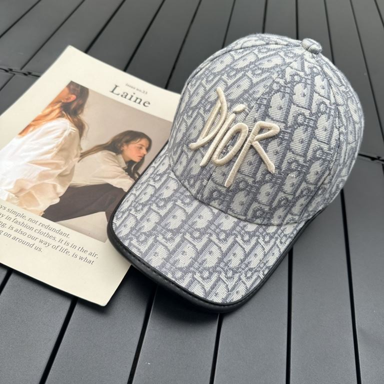 DIOR Dior EmbroideryThe official website synchronization new release Old flower D family baseball cap  , wash label hangtag complete, super hot!