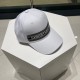 . Dior (Dior) new original single embroidered letters baseball cap, exquisite pure also grungy very feel, cool and stylish, counter out of stock popular, quality is super!