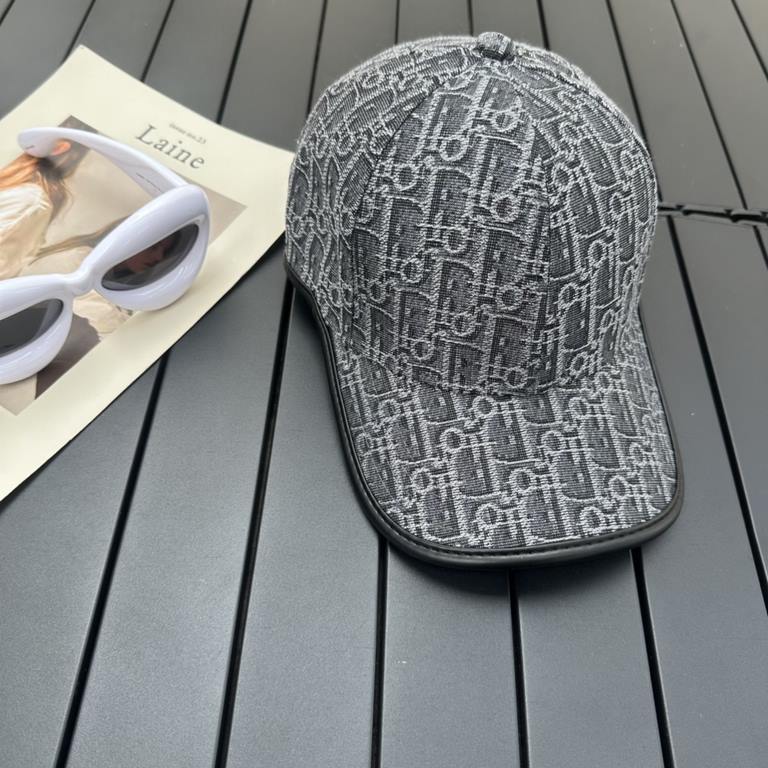 Dior Dior baseball cap   beautiful   simple atmosphere  fashionable and generous   low-profile luxury   sunscreen, fashionable both, versatile models     pro, hurry up and get it   you deserve to have! Adjustable size!