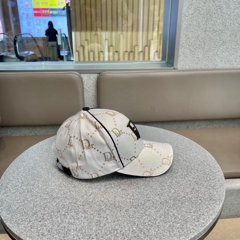 Dior Dior 2023 early spring new original single counter new simple embroidery model baseball cap, very trendy! Casual sports models, classic production, super good with clothes!