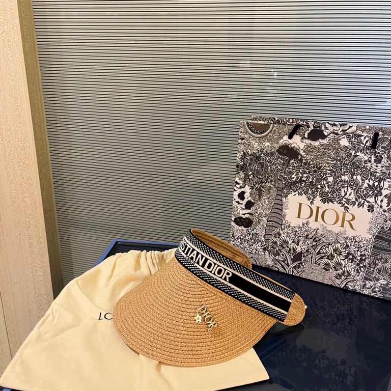 with dust bag [DIOR Dior] 2023 summer new small fragrance wind popping sun hat hollow cap, the big name shipment, super convenient! Good ride! Out on the street must